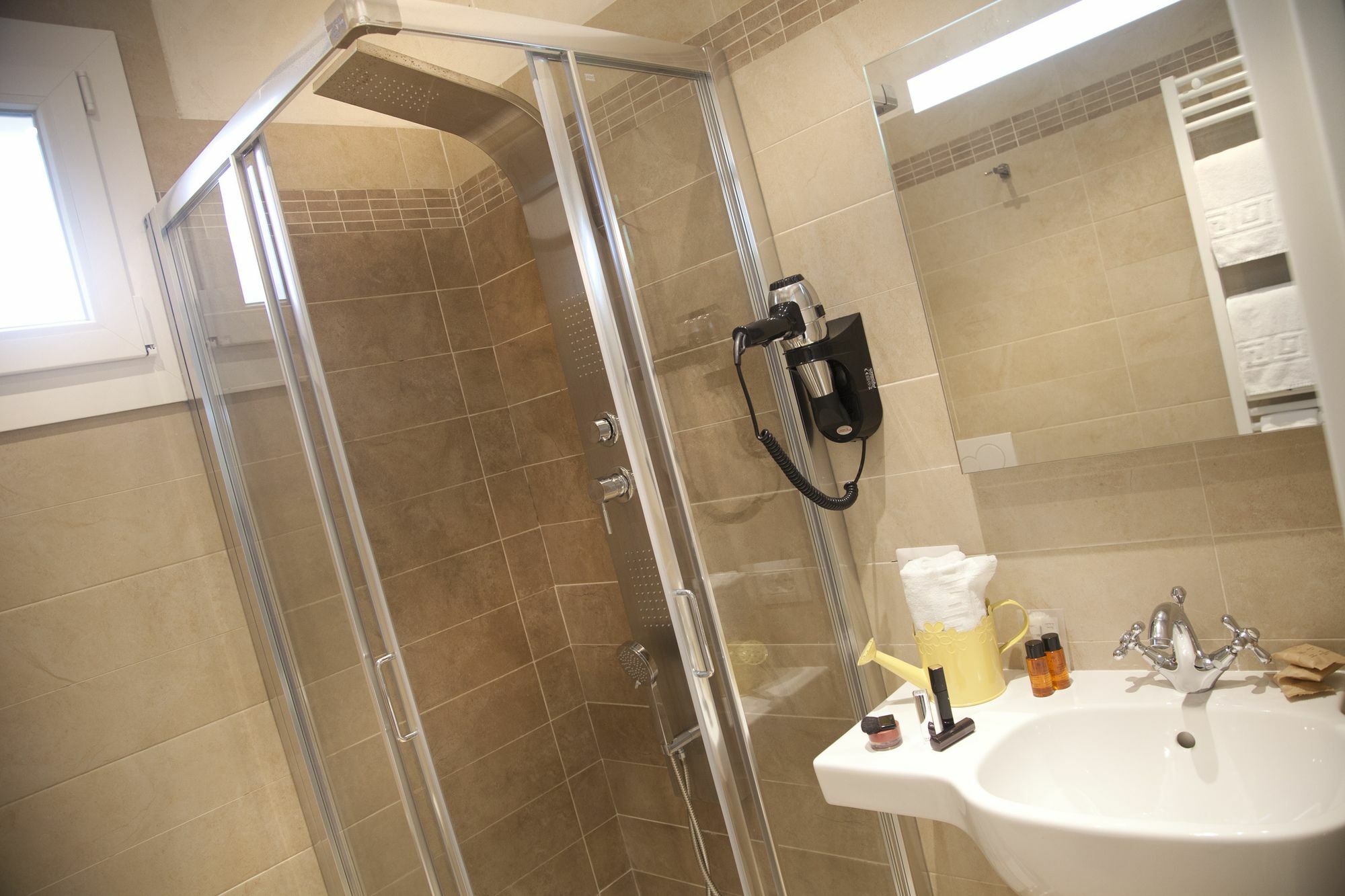 Marina Beach Suite Hotel Ρίμινι Εξωτερικό φωτογραφία